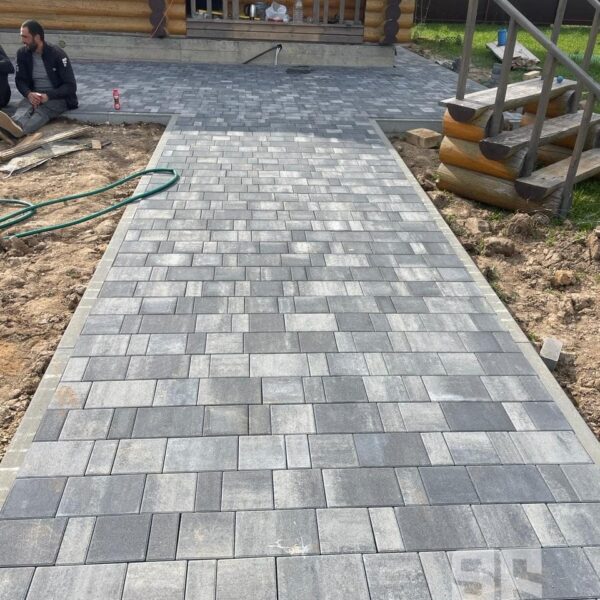 trotuarnaya-plitka-pod-kluch-process-min